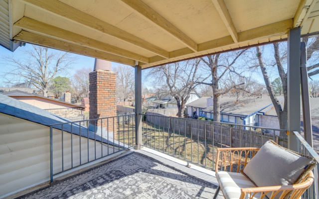 Groups Welcome, Central Location! Tulsa Gem + Yard