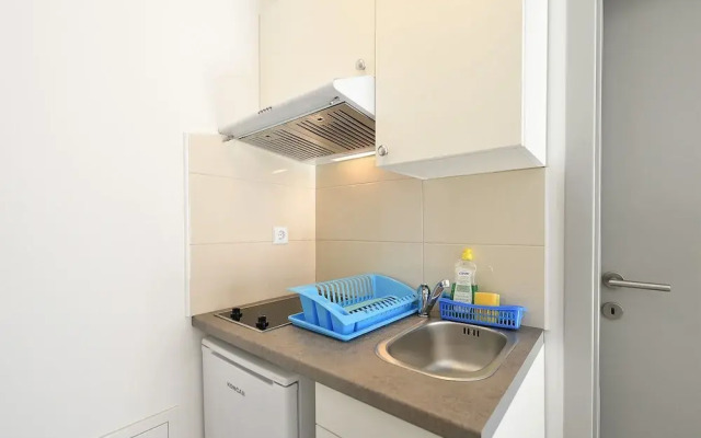 Apartment 1964