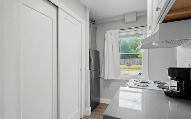 Chic City Retreat 93D