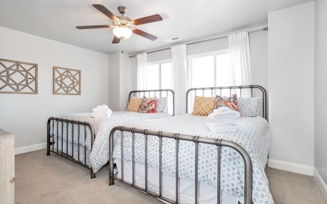 The Florentine 3 Bedroom Apts by RedAwning