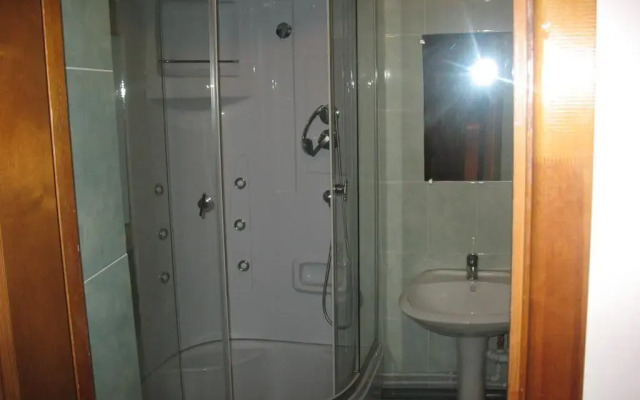 Отель Наран