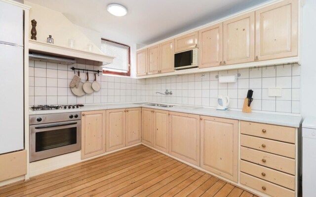 Nice Home in Preko With Wifi and 2 Bedrooms