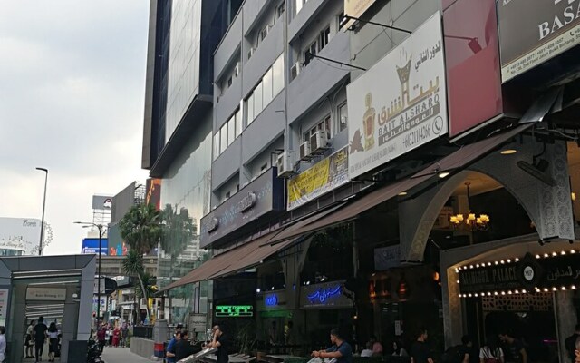 Pavilion Fahrenheit 88 - AJ home