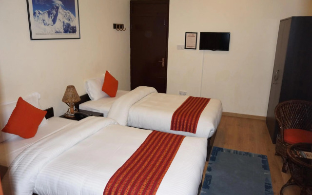 Gaia Holiday Home