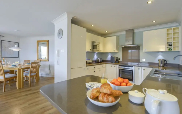 17 Burgh Island Causeway