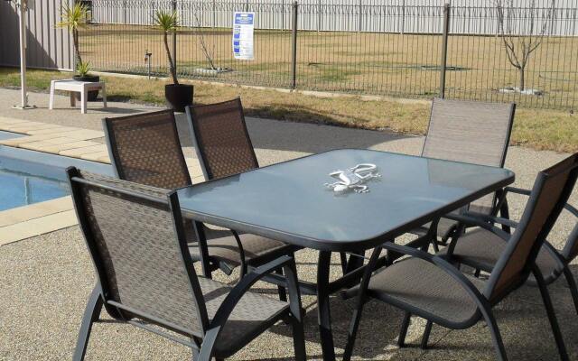 Settlement Motor Inn, Deniliquin