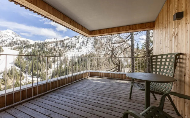 Superior Lodge With Finnish Sauna