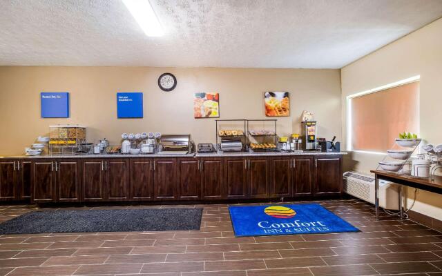 Baymont Inn & Suites Fairborn