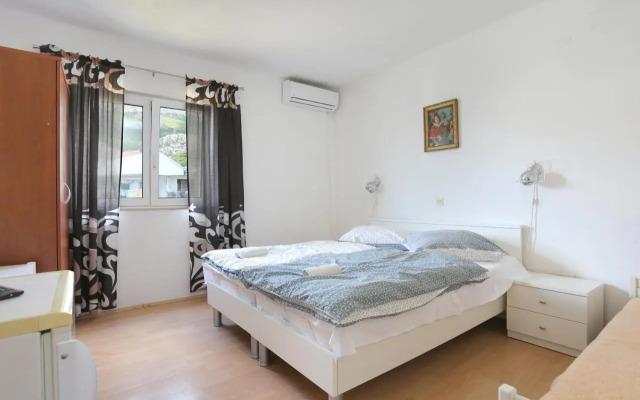 Apartment Tucepi 2676b
