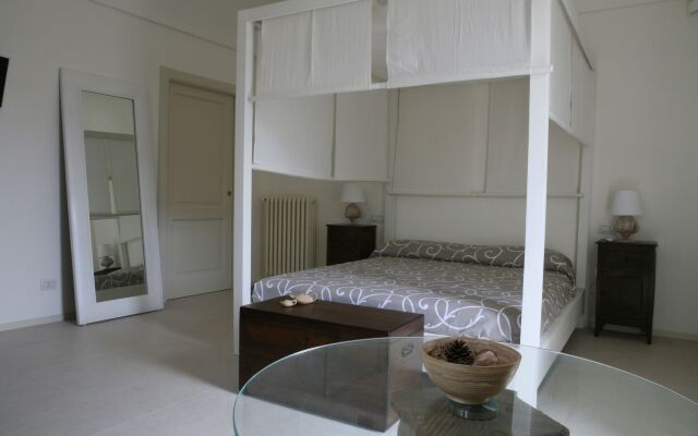 Le Tre Vie Apartment & Room