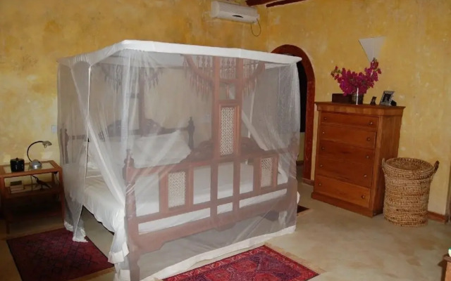 Room in B&B - Kibali Wonerful Bed & Breakfast Resort