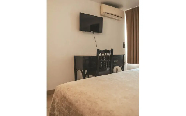 Hotel Latino
