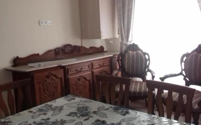 Apparment On Gorgiladze 105 A