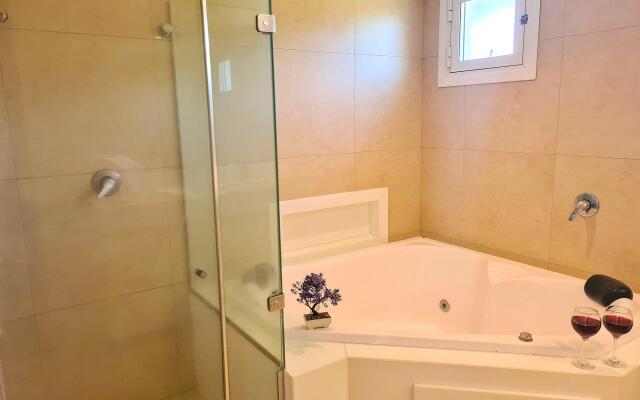 Refugio Serra Grande - Espaço Gourmet - 11 Pessoas