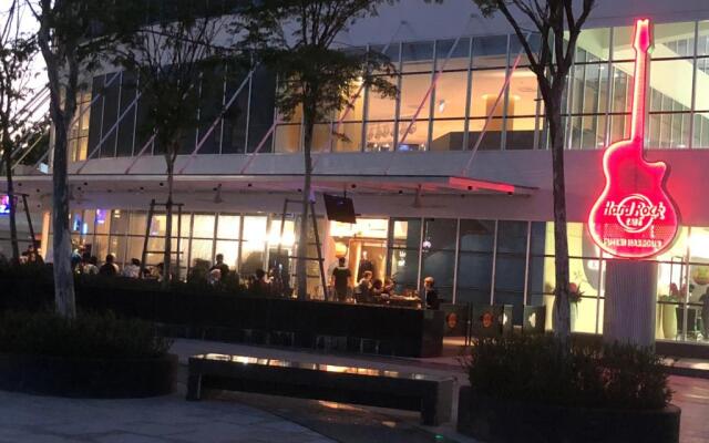 Teega Residence @ Cosy Seafront Living