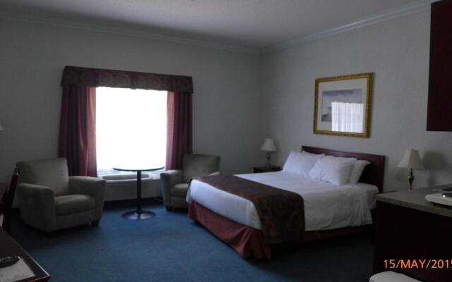 The Bridgeport Inn
