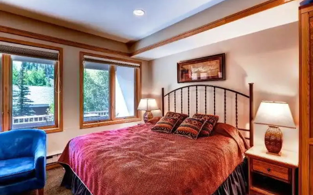 Slopeside Condominiums