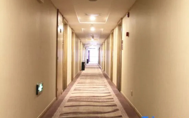 Y Boutique Hotel (Xi'an University Town)