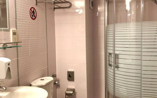 Karteros Hotel