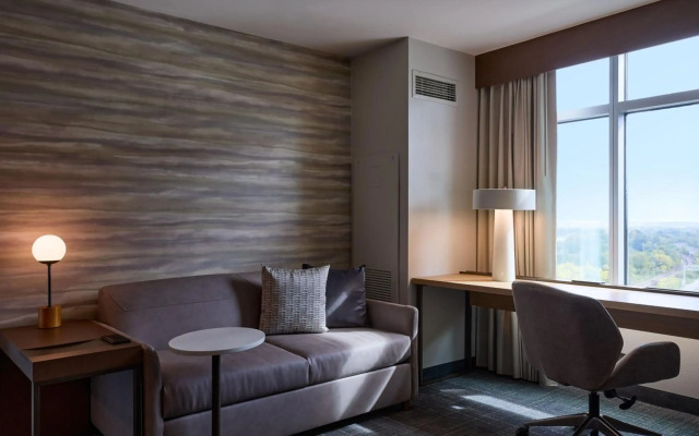 Residence Inn Arlington Capital View