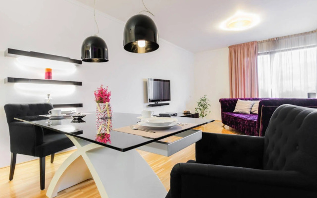 Waterfront Apartments Prague