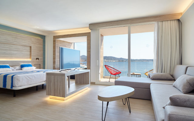 Sol Bahia Ibiza Suites