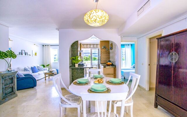 OleHolidays Marina centro ciudad con vistas al mar