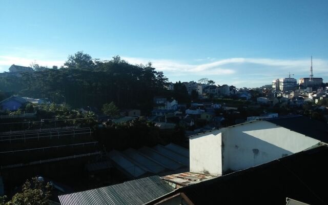 Mai Cat Tuong Homestay - Hostel