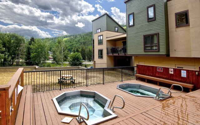 Breakaway West #212 2 Bedroom Condo by RedAwning