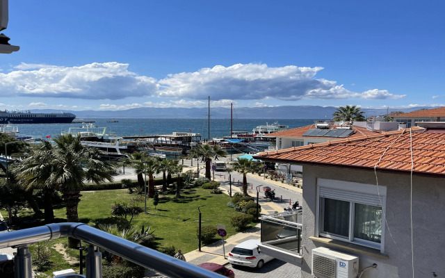 Grand Faik Hotel Çeşme