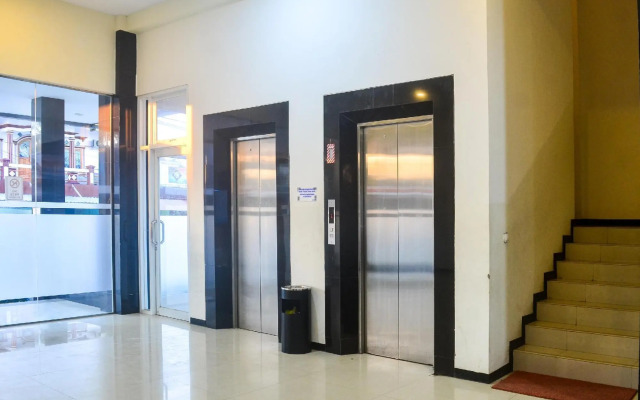 Hotel Grand Pacific by OYO Rooms