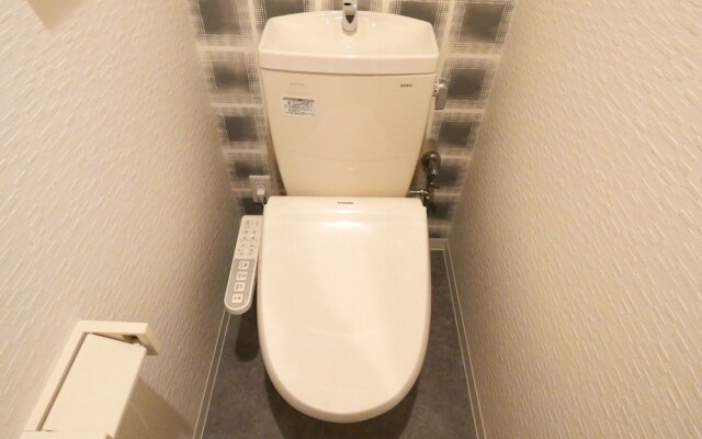 Alpha Square Minami 6 Jo 303