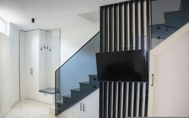 The City Charm Duplex