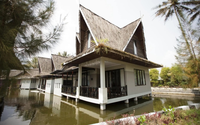 Sabda Alam Hotel Resort