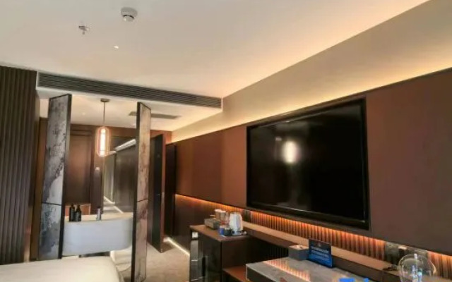 Oriental Sheng Jing Hotel