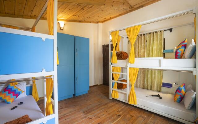 goSTOPS Mukteshwar - Hostel