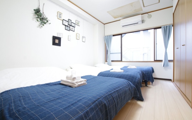 Omotenashi Hostel Taisho – Guest Rooms – Osaka