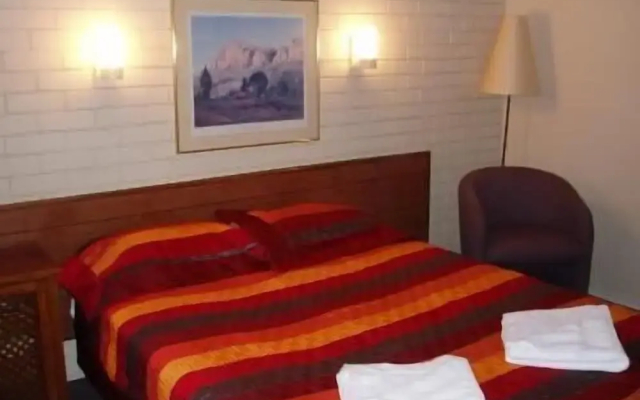 Mayfield Motel