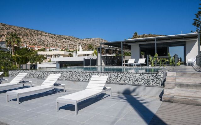 Villa Selenia Platinum