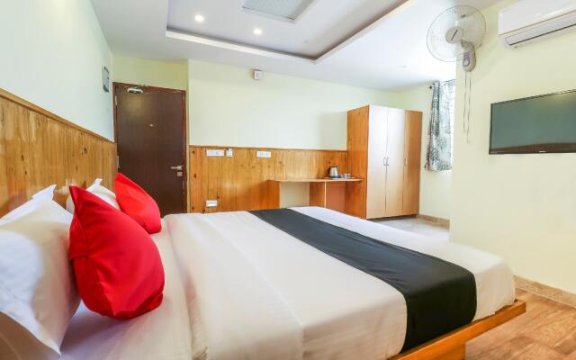 Capital O 64592 Dhanvitha Residency