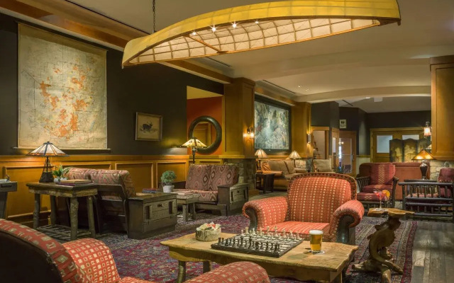 Lake House at High Peaks Resort