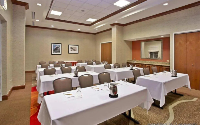 Hilton Garden Inn Chicago/Midway Airport