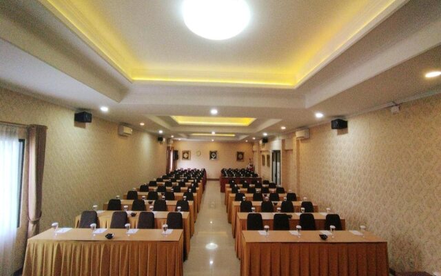 The Amrani Syariah Hotel