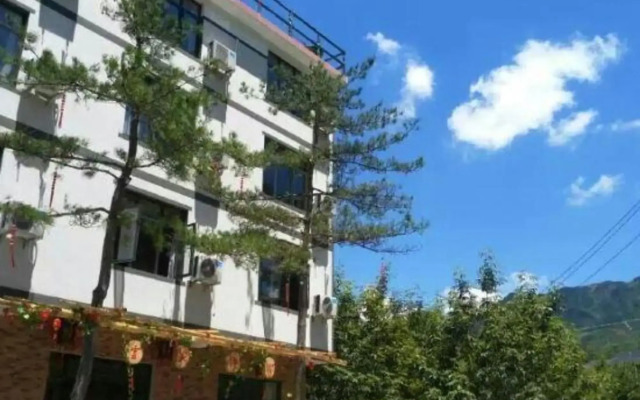 Yunjian Xiangsu Inn