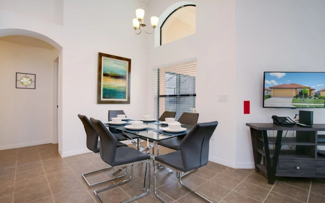 Rosemount Villa Providence 4