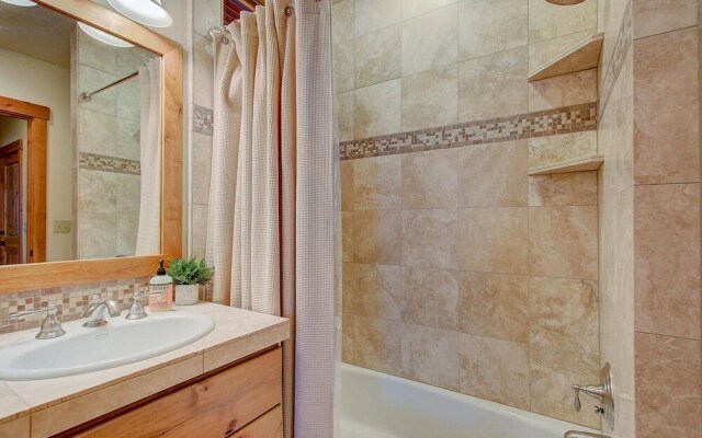 Coopers Collection 13 - Lowell Avenue Getaway