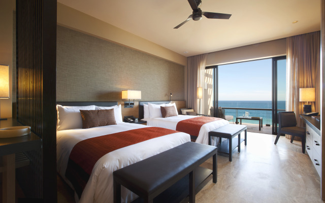 JW Marriott Los Cabos Beach Resort & Spa