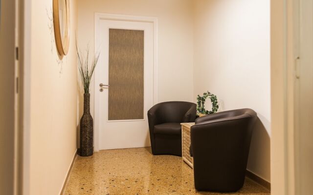 Spacious Safe Apartment Walk Acropolis