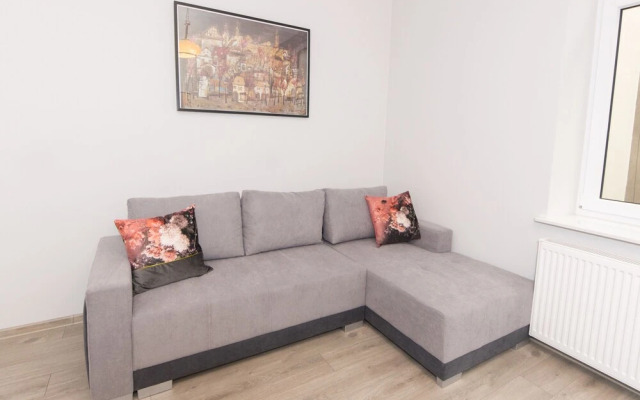 Best Location On Main Square