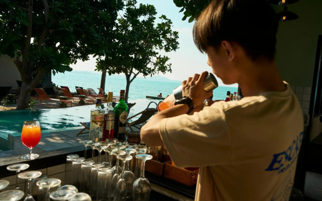 Escape Beach Resort